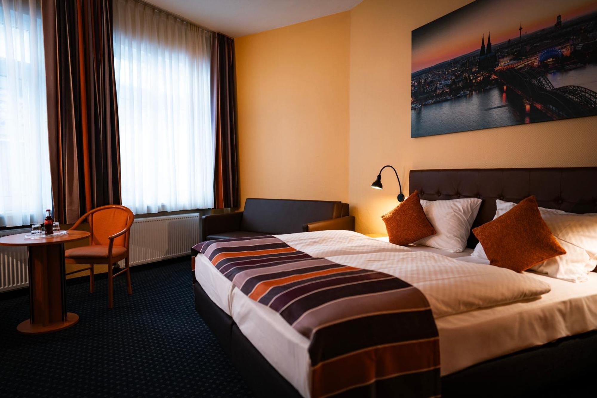 Hotel Boulevard - Superior Colonia Esterno foto