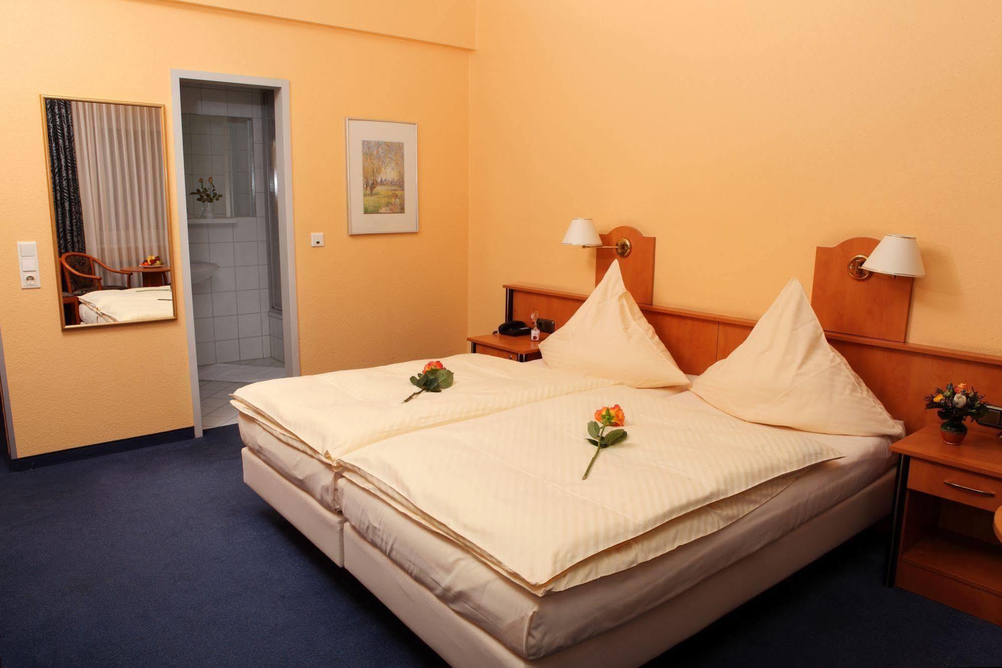 Hotel Boulevard - Superior Colonia Esterno foto